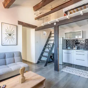 Magnificent 2 - Castellane District Appartement